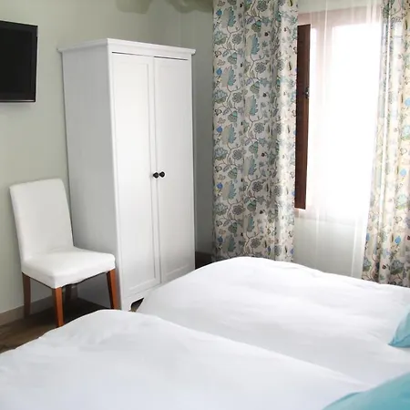 乡村民宿 巴尔德丰特斯奥利瓦尔乡村酒店 Valdefuentes